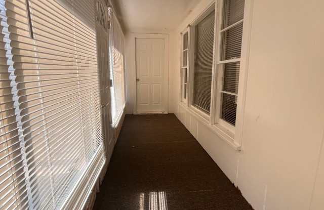 5008 42nd Street photos photos