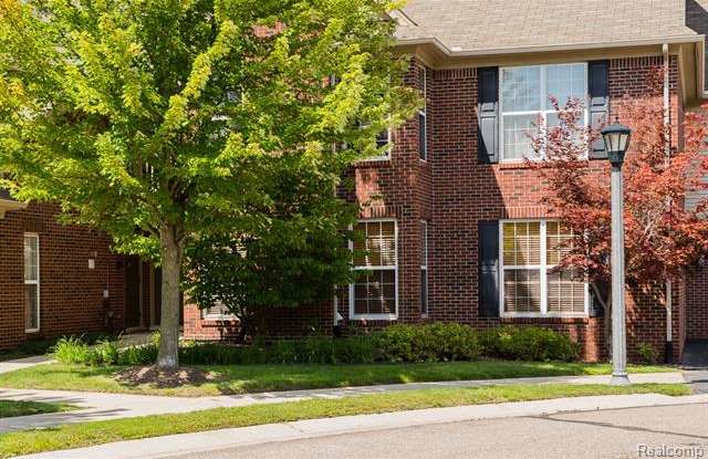28549 CARLTON WAY Gallery 2