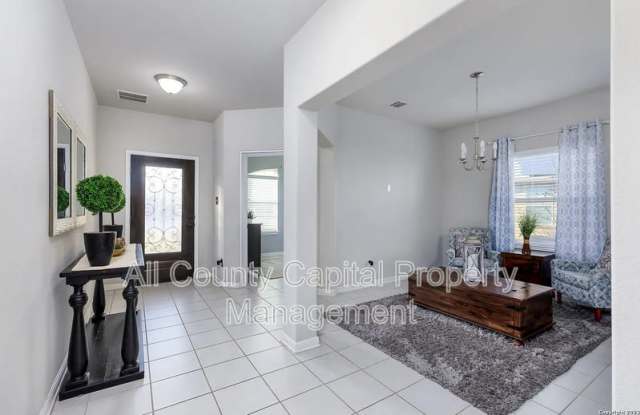 241 Silver Maple Dr Gallery 3