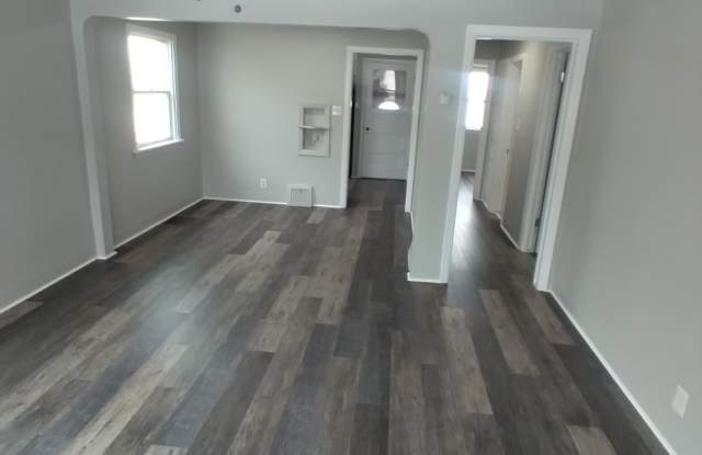 537 Gobel St - 537 Gobel Street, Rock Springs, WY 82901