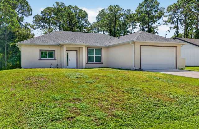 Like New 3 bed 2 bath with 2 car garage Gallery 3