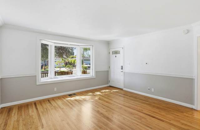 933 Barstow Court photos photos