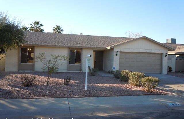 907 W Marlboro Circle - 907 West Marlboro Circle, Chandler, AZ 85225