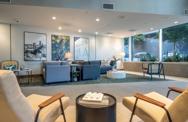 1111 Wilshire Gallery 4