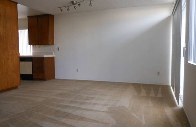 3063 Barnard Street #1 Gallery 4