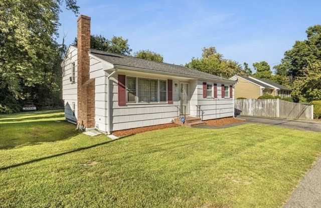 11 Boyden St unit: 1 photos photos