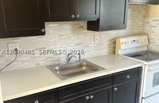 13990 NE 20th Ct photos photos 13990 NE 20th Ct photos photos