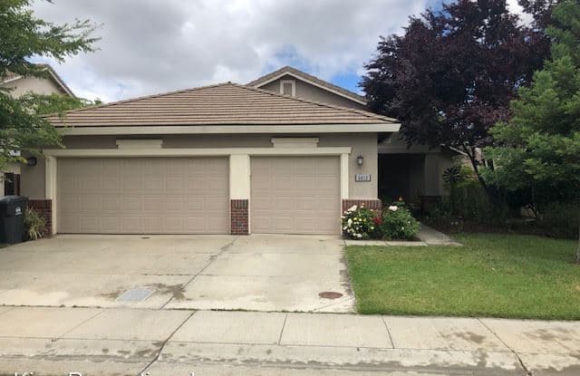 3413 Arroyo Avenue - 3413 Arroyo Avenue, Davis, CA 95618