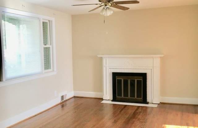 6416 Oakfield Road Gallery 4