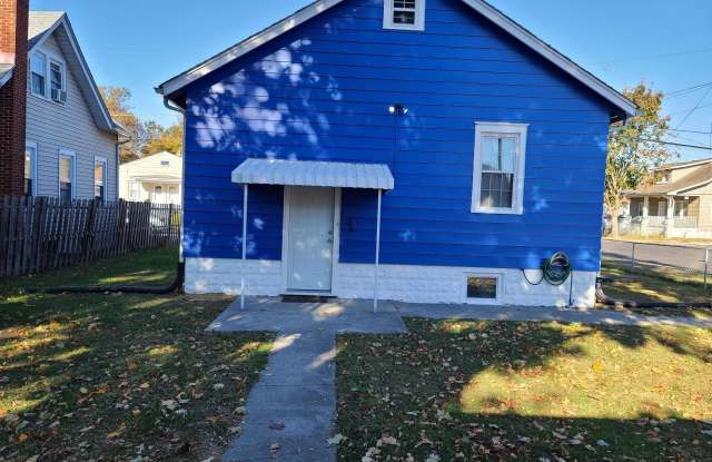21 PLANT STREET - 21 Plant Street, Pennsville, NJ 08023