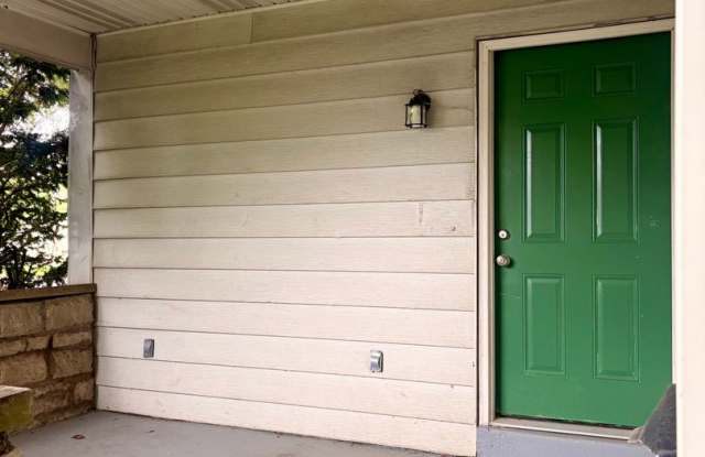 2548 Hiawatha Street| rent $1200 Gallery 3