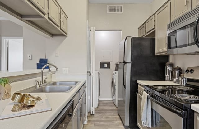 Huntington Meadows Apartment Homes photos photos