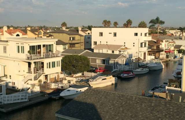 16754 Pacific Coast Gallery 3