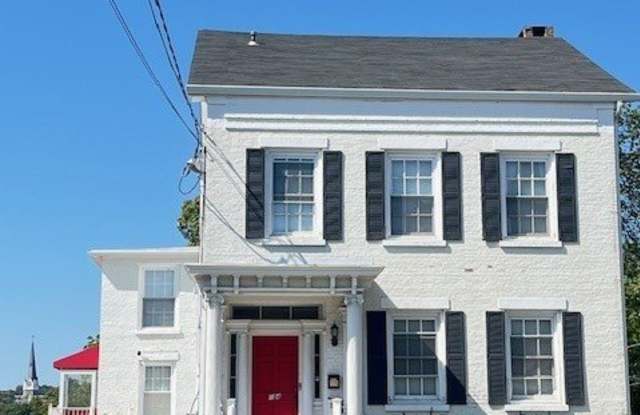 104 East Avenue photos photos