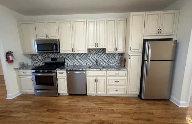 166 W Washington Ave photos photos