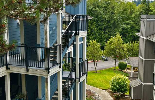 Beautiful 2BR|2BA with Washer and Dryer, Two Parking Spots and Amenity Center photos photos