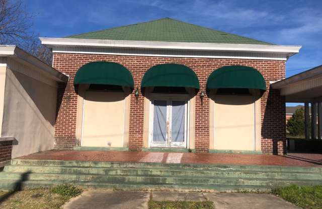 Historic Newberry Downtown Convenience photos photos