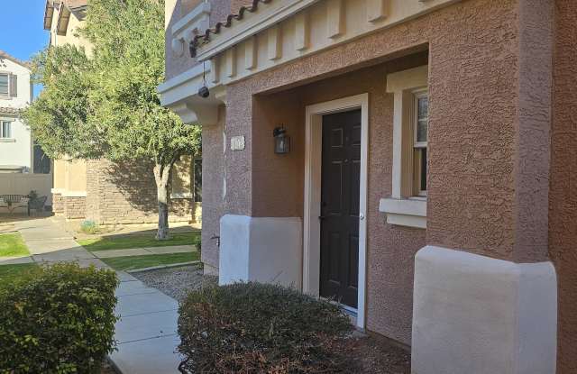 4072 E Jasper Dr Gallery 2