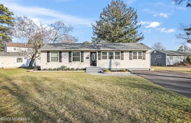 222 Elmwood Court photos photos