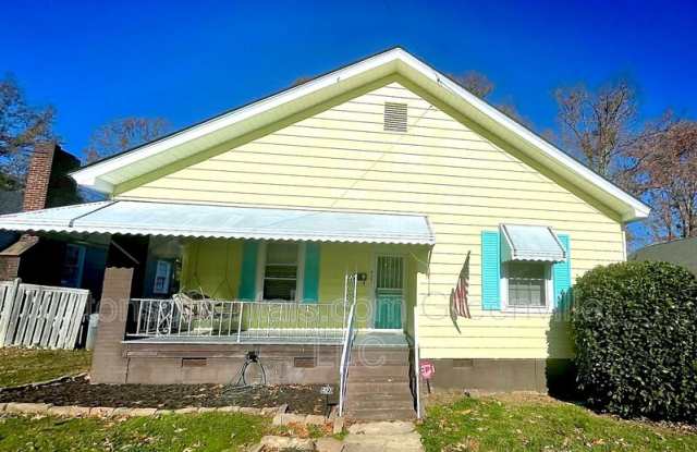 427 Gentry Street - 427 Gentry Street, Spartanburg, SC 29303