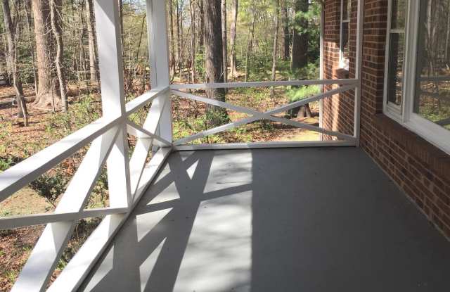 10410 PATRICIAN WOODS CT Gallery 3