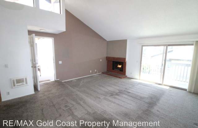 2945 Harbor Gallery 3