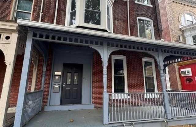 241 4th Street unit: 1 photos photos