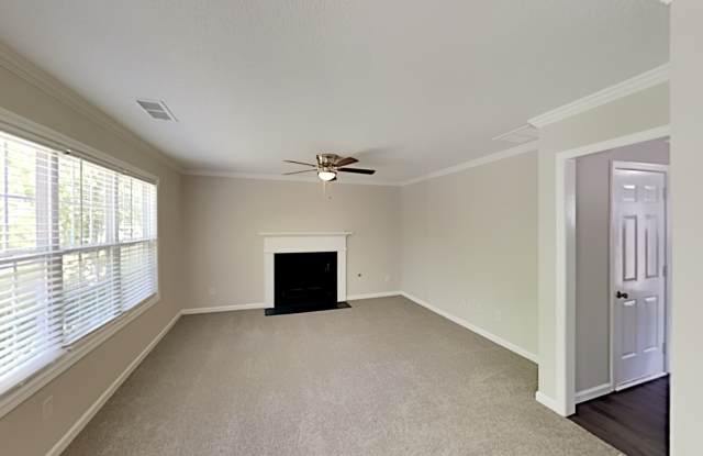 365 Rosemont Court Gallery 3