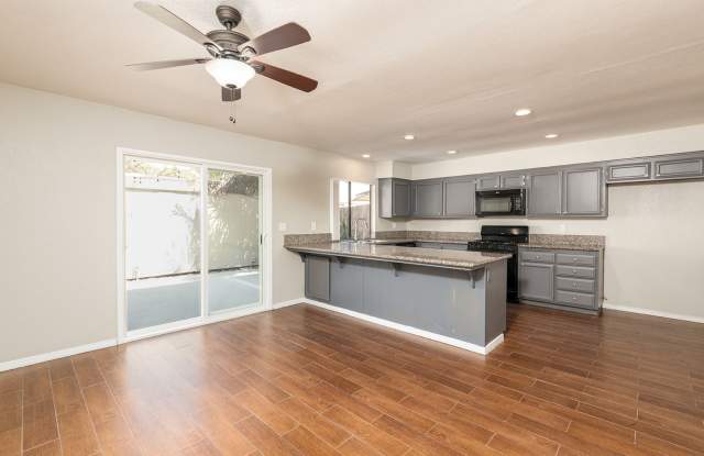 4 Bedroom Townhome in Carlsbad's Tanglewood Community! photos photos 4 Bedroom Townhome in Carlsbad's Tanglewood Community! photos photos