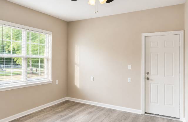 4884 Highway 589 Apt C Gallery 2