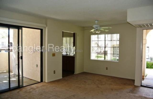 13259 Wimberly Square Gallery 4