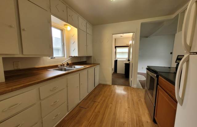 2126 Early St photos photos