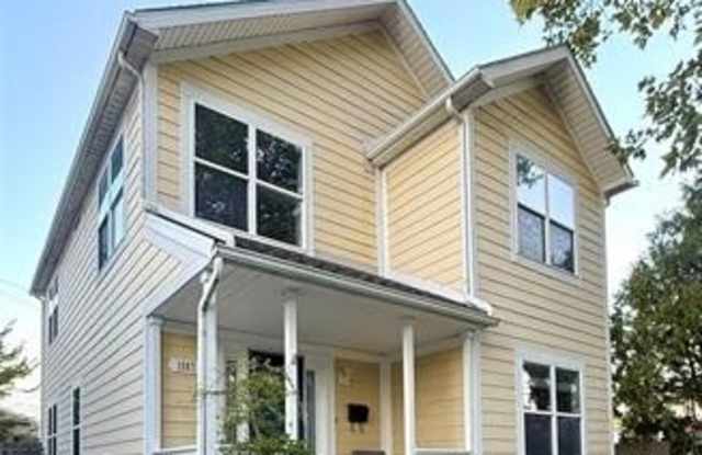 1387 Smith Avenue Gallery 2