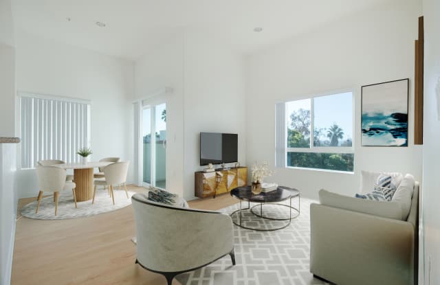 Grand View Towers Gallery 4