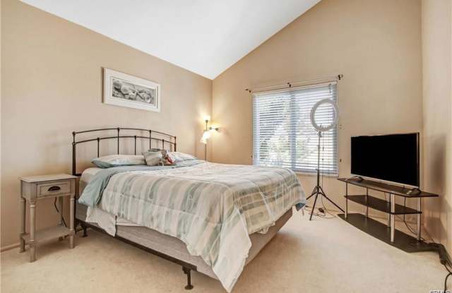 2317 Santa Fe Avenue photos photos
