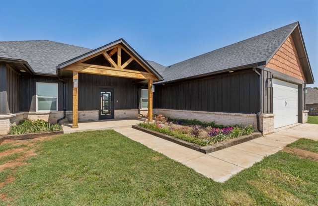 4930 Meadow Dr Gallery 1