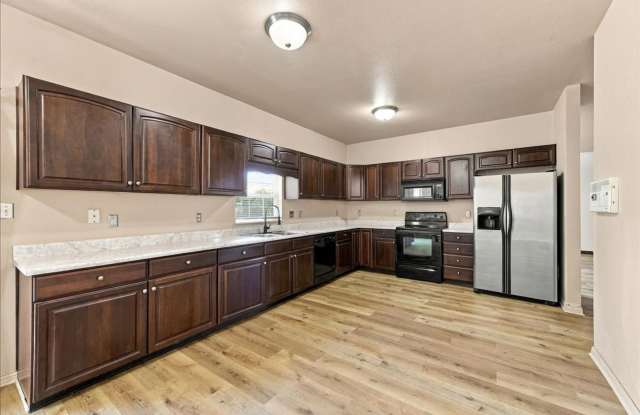 1816 Ernest Court  - $2295.00/mo. Gallery 3