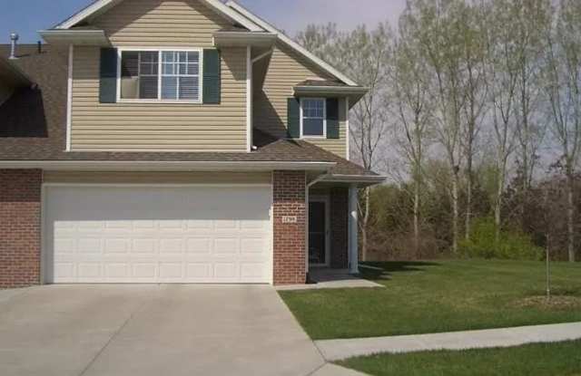 1798 N 177th Plz Omaha photos photos