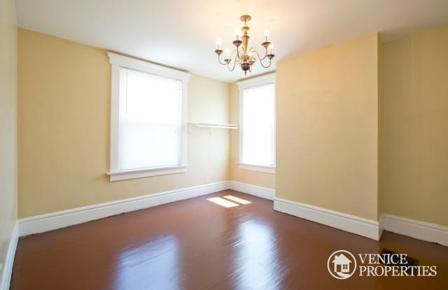 6 Bedroom on OSU Campus Gallery 4