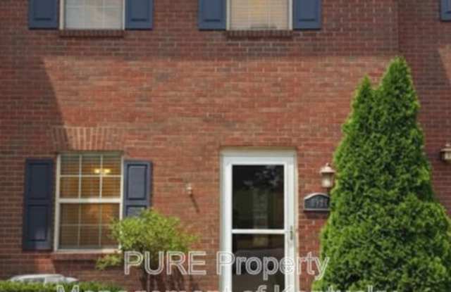 3605 Keystone Ct photos photos