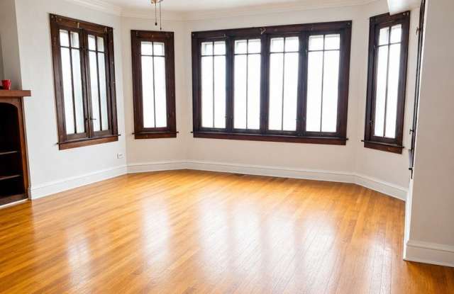 8010 S Marshfield Avenue Gallery 2