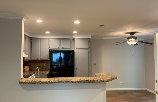 3860 Amberly Drive Unit G - 3860 Amberly Drive, Inglewood, CA 90305