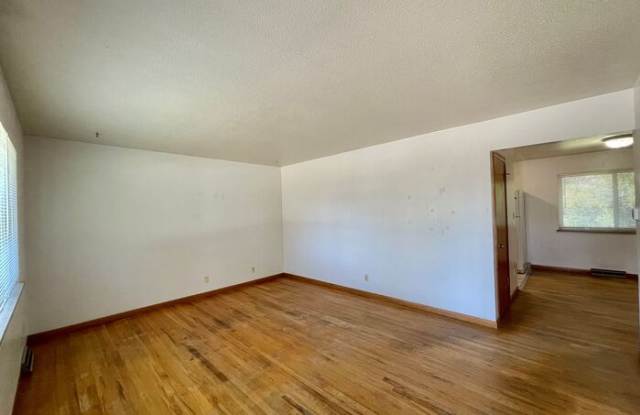 2535 21st Avenue Court photos photos