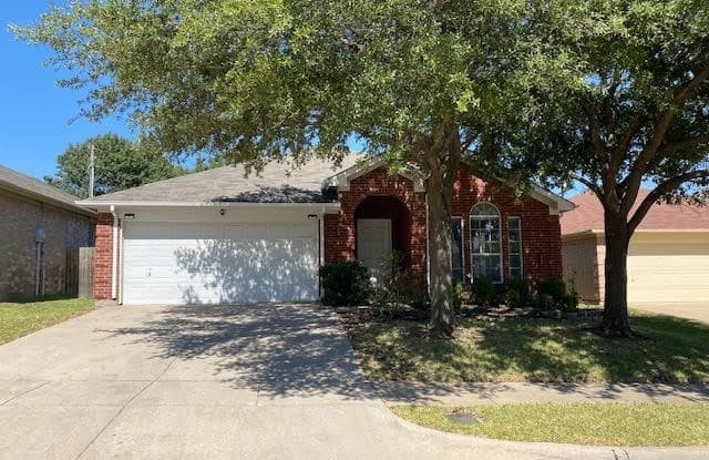 805 Slaughter Lane - 805 Slaughter Lane, Euless, TX 76040