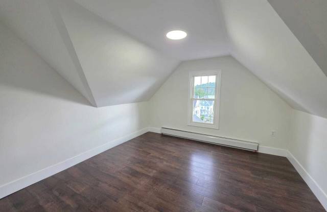 8 Marley Place Gallery 4