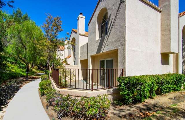 22347 Mission Circle Gallery 2
