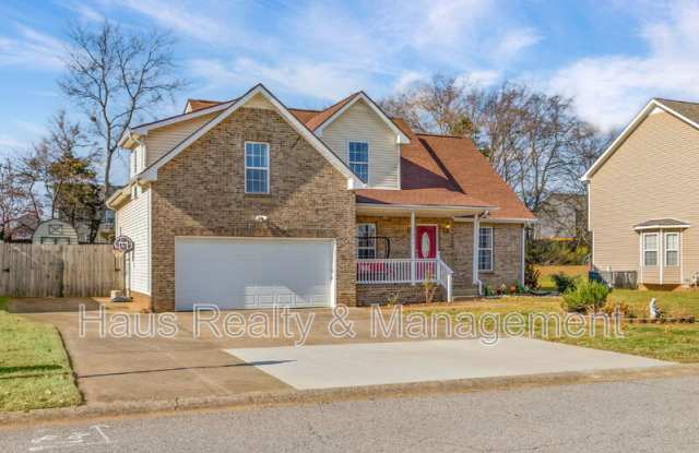 674 Superior Ln - 674 Superior Lane, Montgomery County, TN 37043