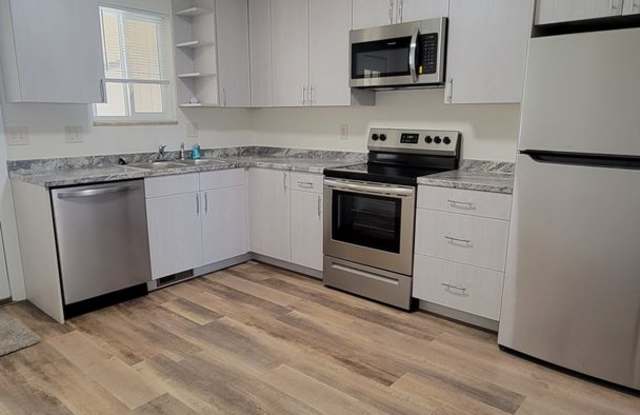 2 Bdrm Duplex photos photos