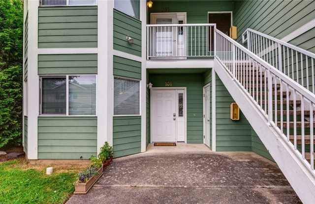 909 Orchid Place - 909 Orchid Place, Bellingham, WA 98226