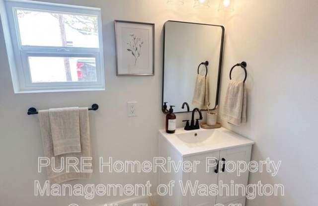 757 S 43rd Street Gallery 4